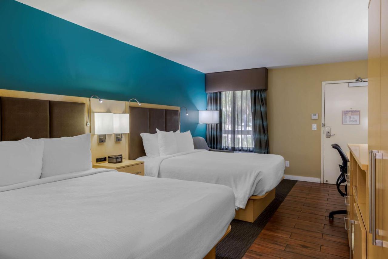 Best Western Plus South Coast Inn Голета Экстерьер фото