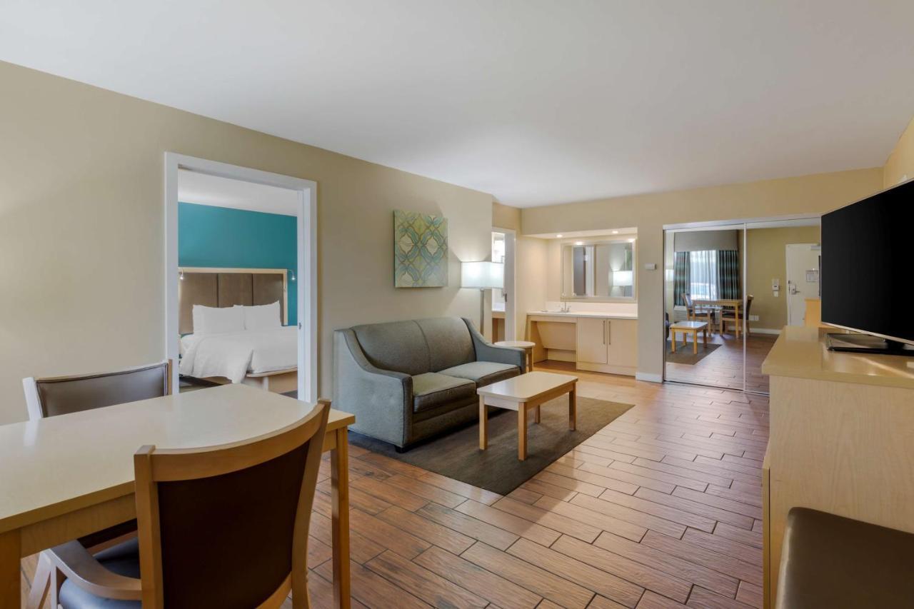 Best Western Plus South Coast Inn Голета Экстерьер фото