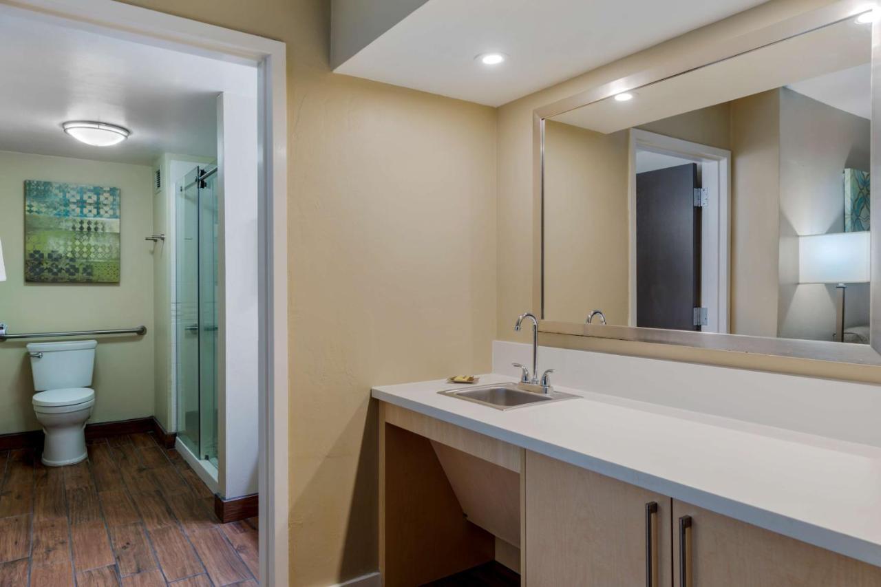 Best Western Plus South Coast Inn Голета Экстерьер фото