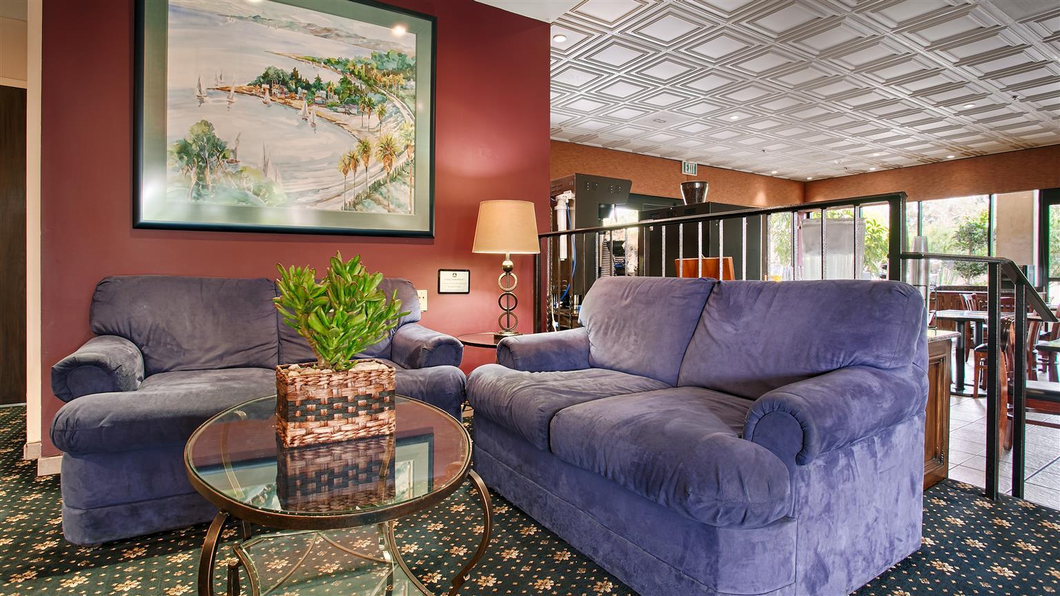 Best Western Plus South Coast Inn Голета Экстерьер фото