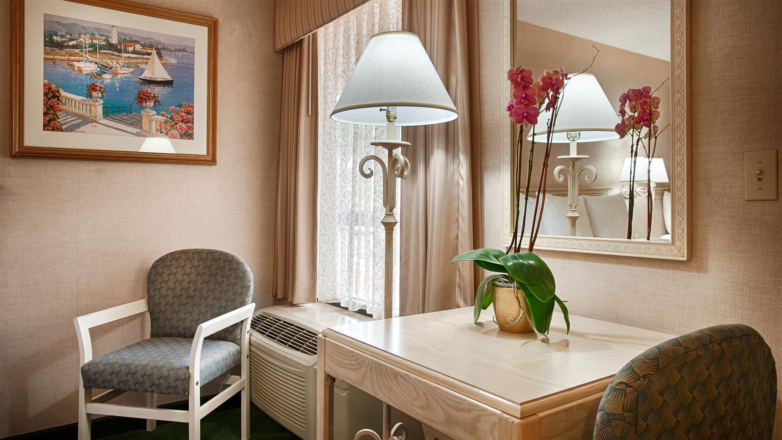 Best Western Plus South Coast Inn Голета Экстерьер фото