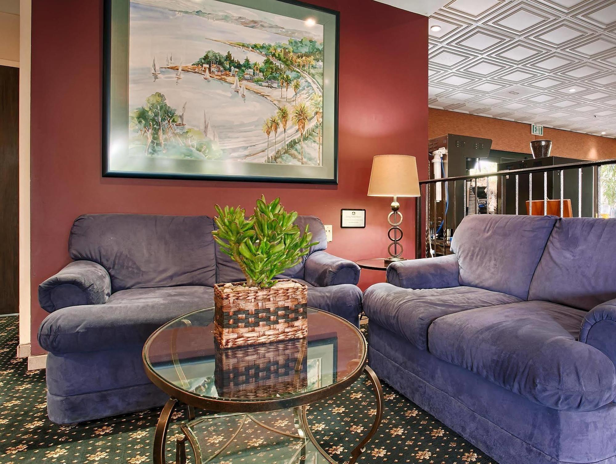Best Western Plus South Coast Inn Голета Экстерьер фото